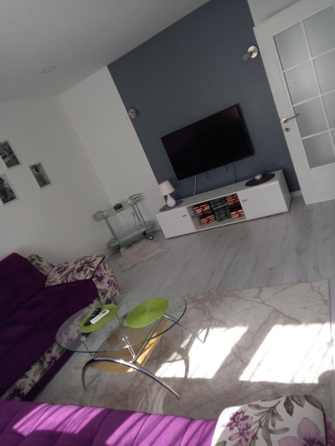 מוסטר Apartment Centar Of City מראה חיצוני תמונה